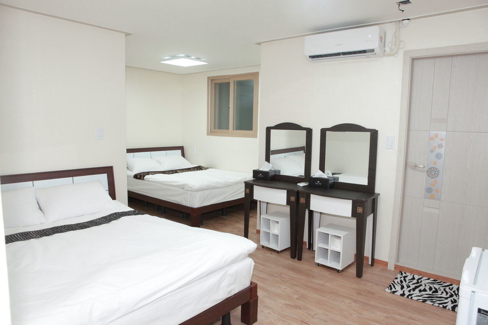 Hamory Guesthouse Dongdaemun Seúl Exterior foto